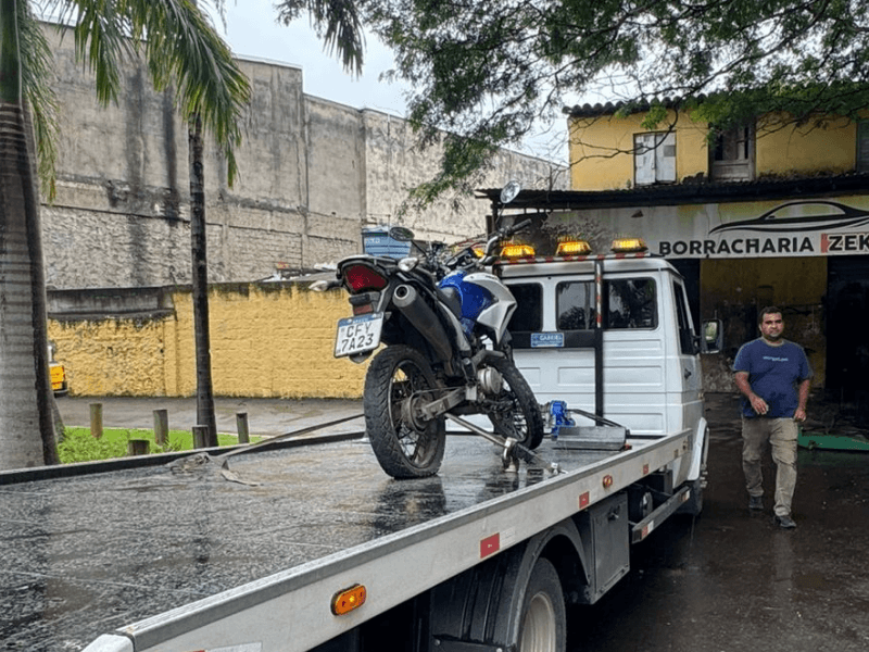 Guincho para moto em Santana de Parnaíba com transporte seguro de motocicleta